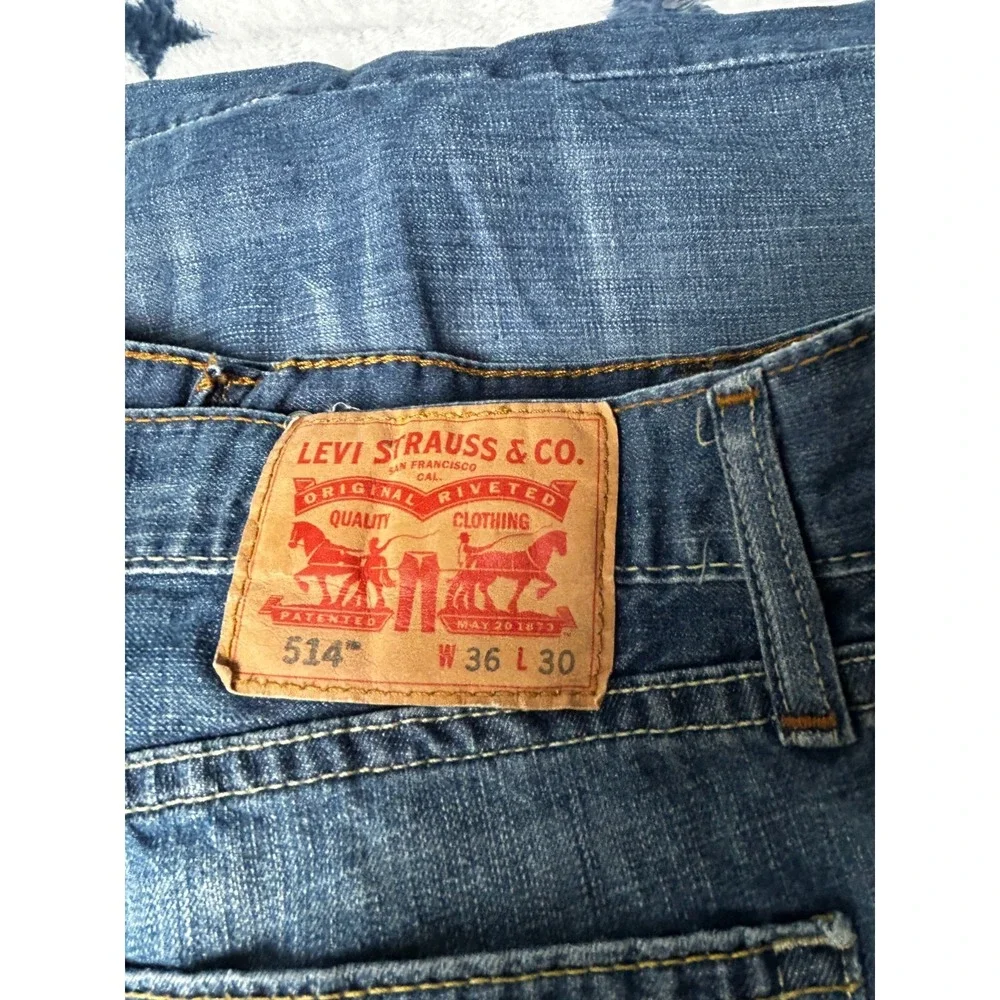 Levi's 514 Jeans Mens 36x30 Blue Straight Fit Denim Medium Wash Casual Pants